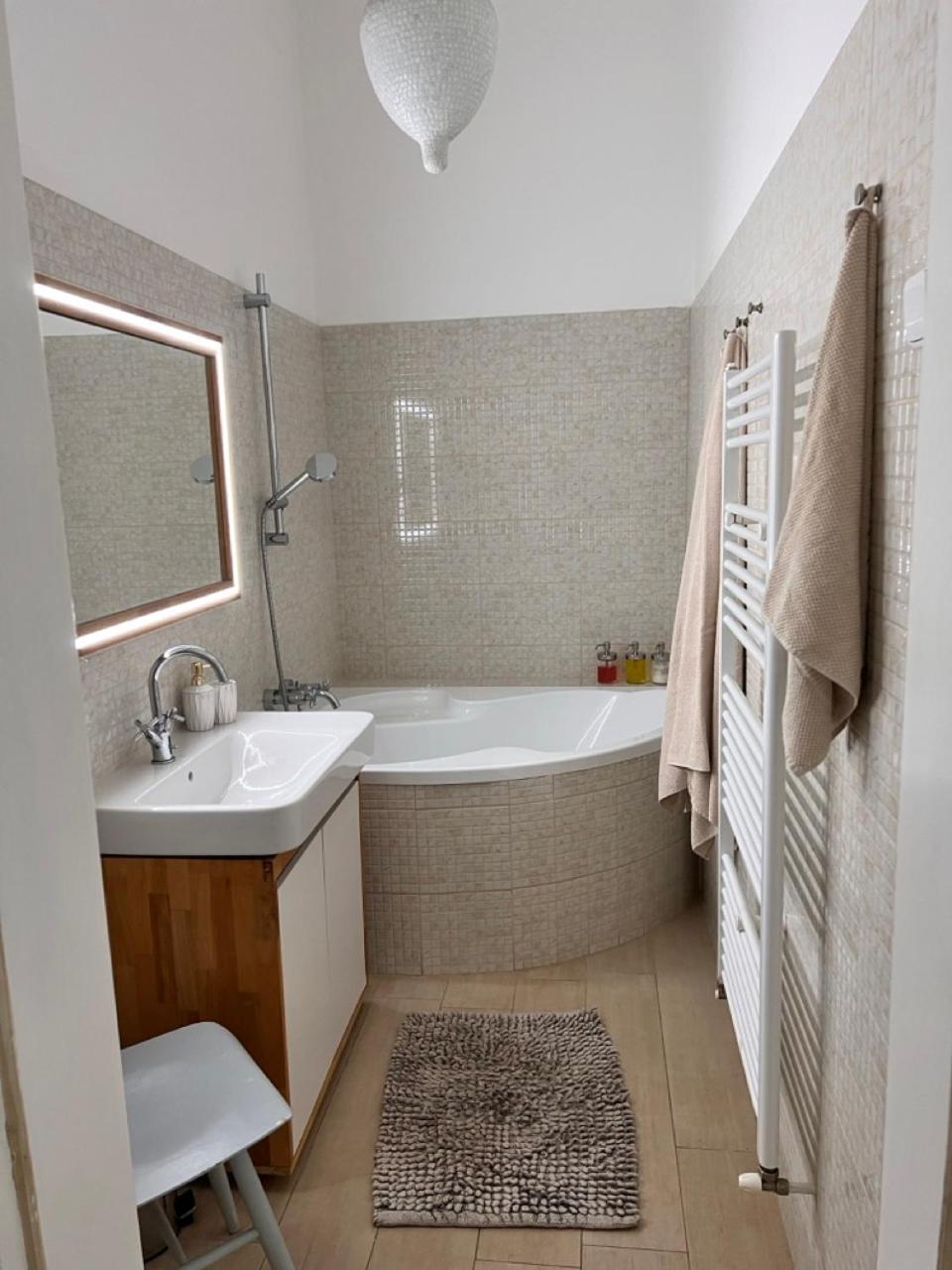 Stylish Flat In City Centre Bratislava Extérieur photo
